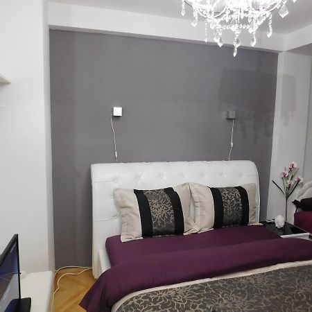 Velvet Lux Apartment Nis Ngoại thất bức ảnh