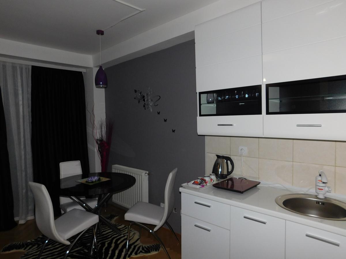 Velvet Lux Apartment Nis Ngoại thất bức ảnh