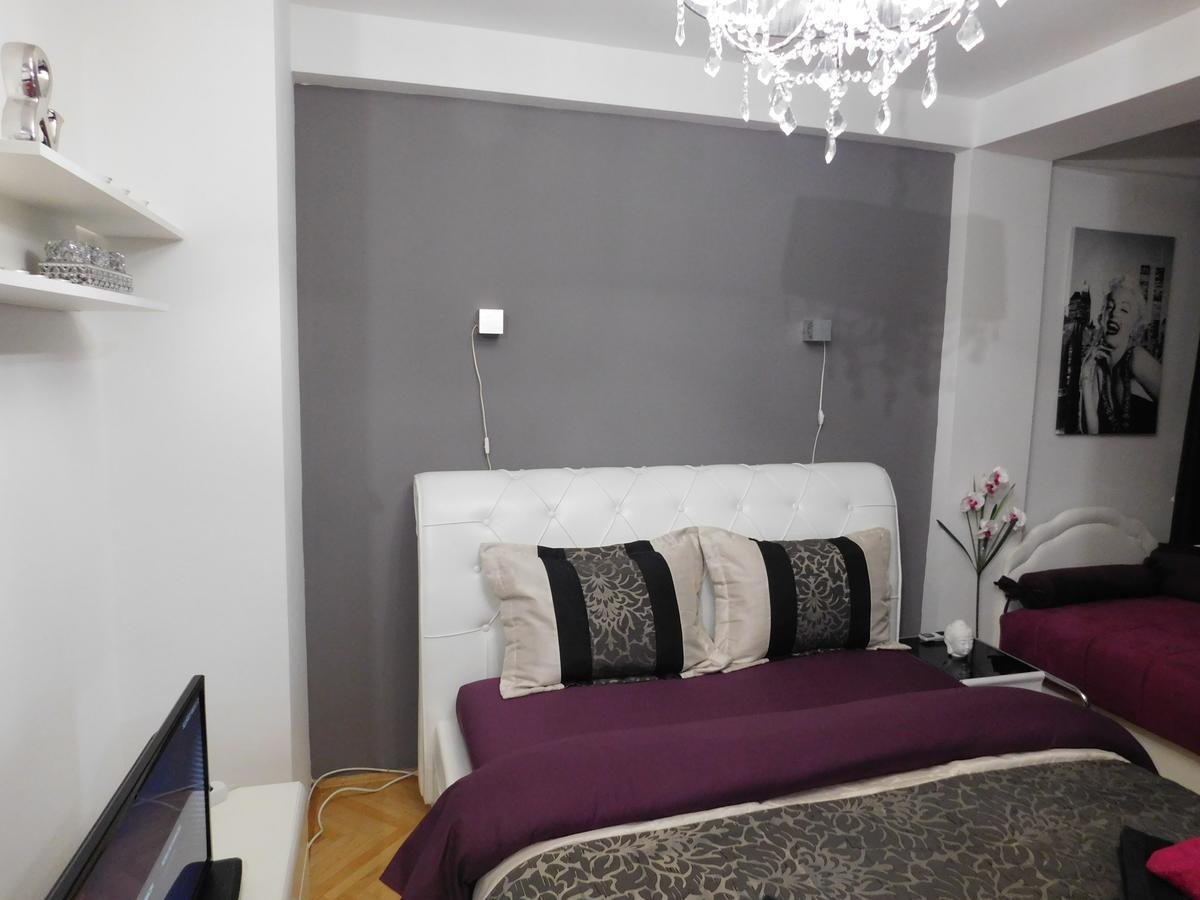 Velvet Lux Apartment Nis Ngoại thất bức ảnh