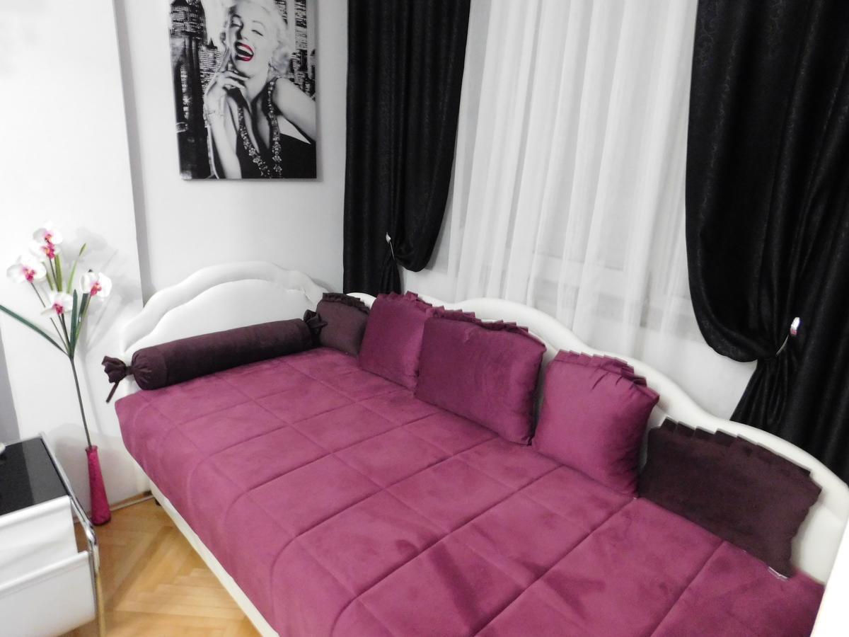 Velvet Lux Apartment Nis Ngoại thất bức ảnh