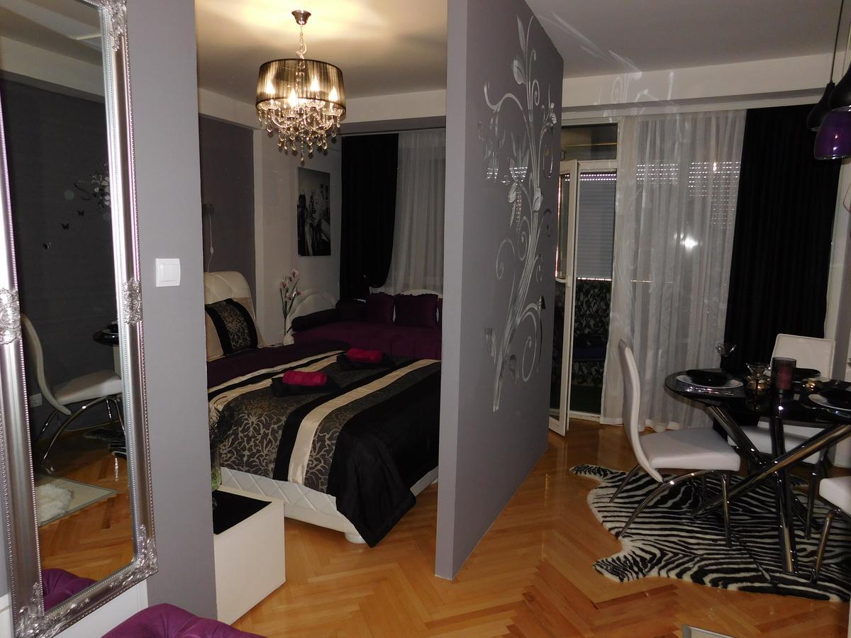 Velvet Lux Apartment Nis Ngoại thất bức ảnh
