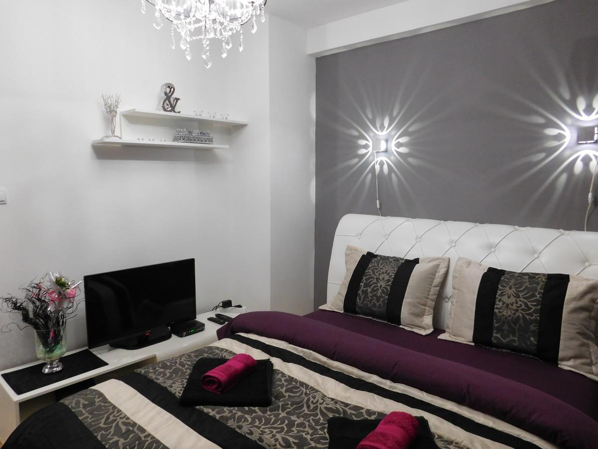 Velvet Lux Apartment Nis Ngoại thất bức ảnh