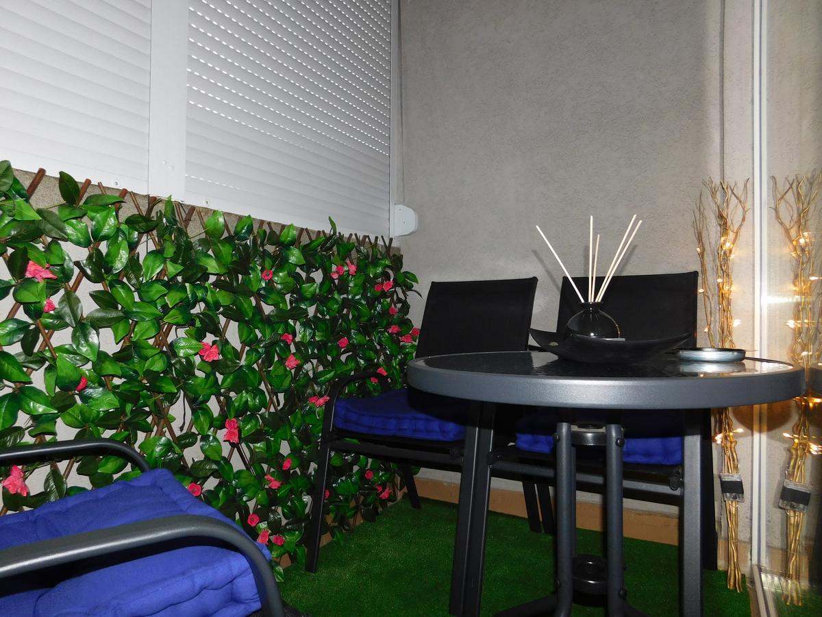 Velvet Lux Apartment Nis Ngoại thất bức ảnh