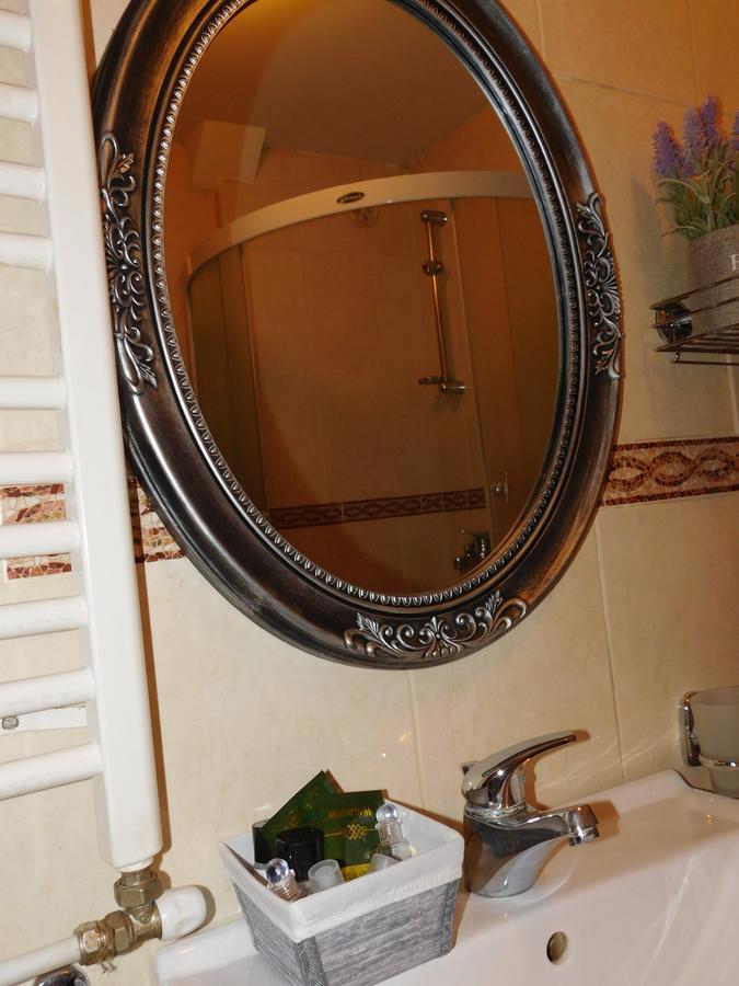 Velvet Lux Apartment Nis Ngoại thất bức ảnh